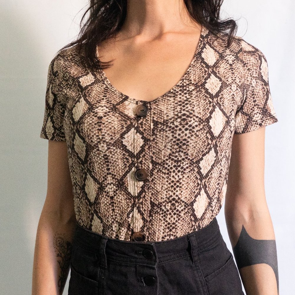 Snake Skin Tee - Picture 2 of 4